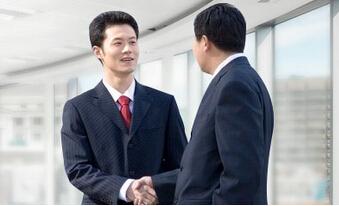 西安康明斯發(fā)動(dòng)機(jī)服務(wù)周到，處理問題及時(shí)，效率高！